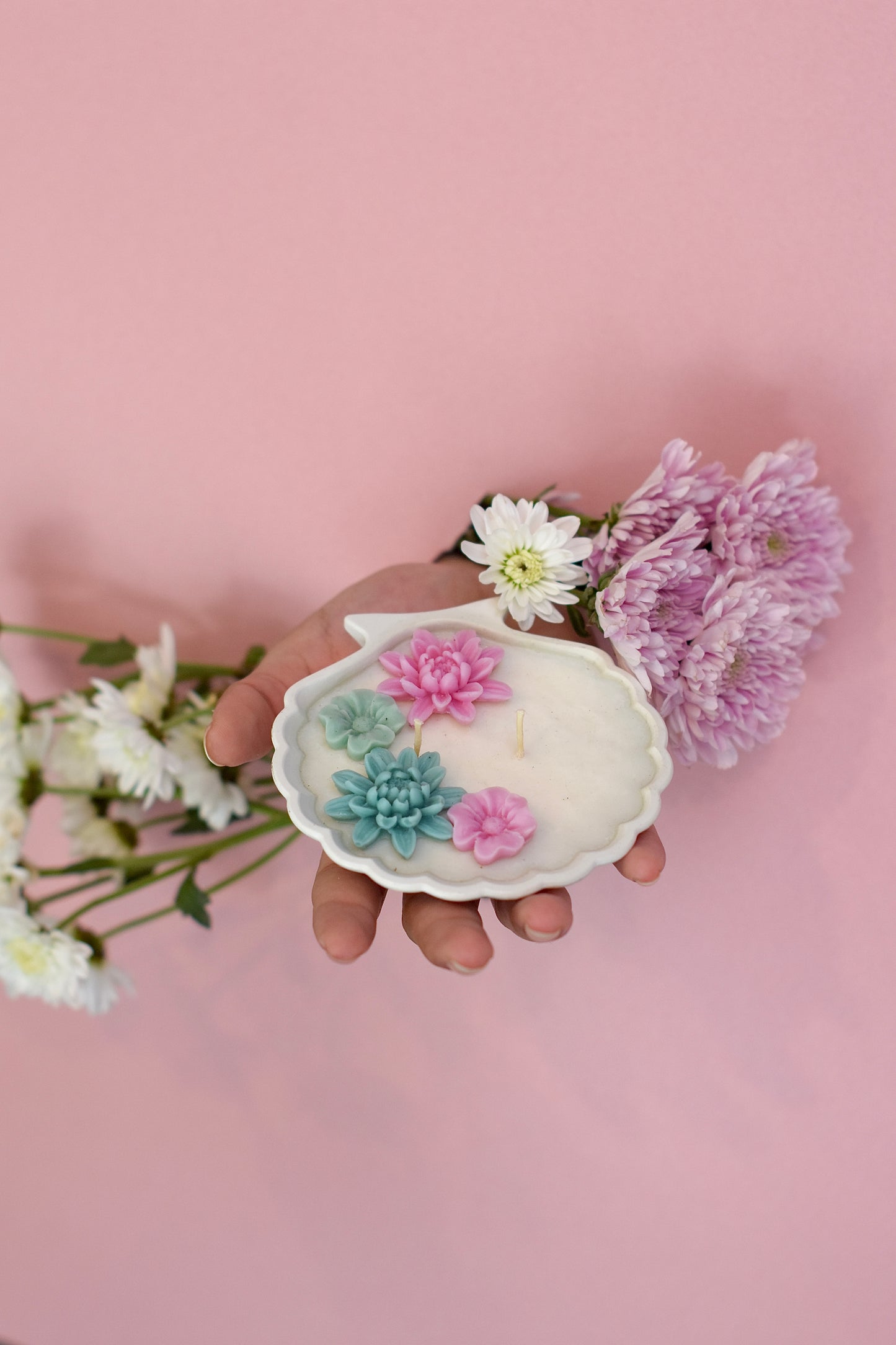 Shell Candle 1
